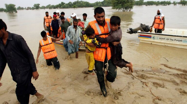 Pakistan_Floods_44275-41b00